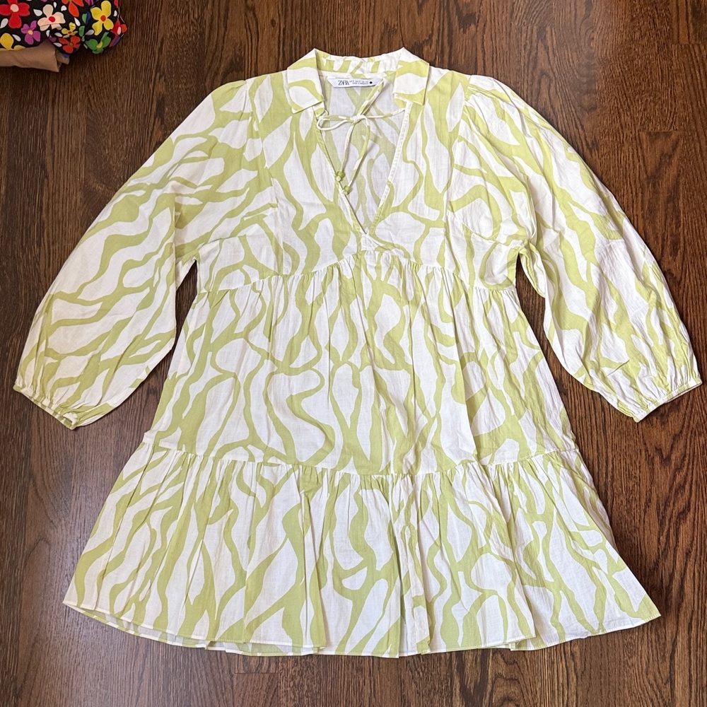 Zara Lime and White Tunic Top